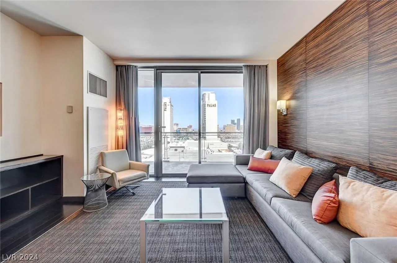 Beautiful Strip Views Studio 17304 Las Vegas